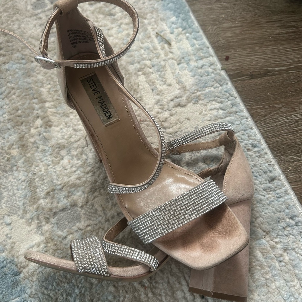 Steve Madden Women's Beige Rhinestone Sandals